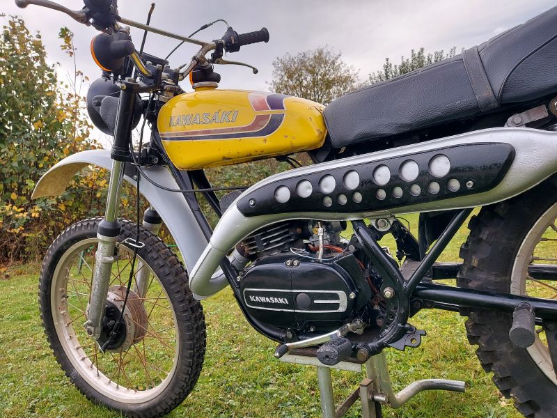 Rare Kawasaki 250 F11 1973 à restaure 5/5