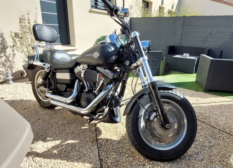 Harley davidson Dyna Fat Bob 3/4