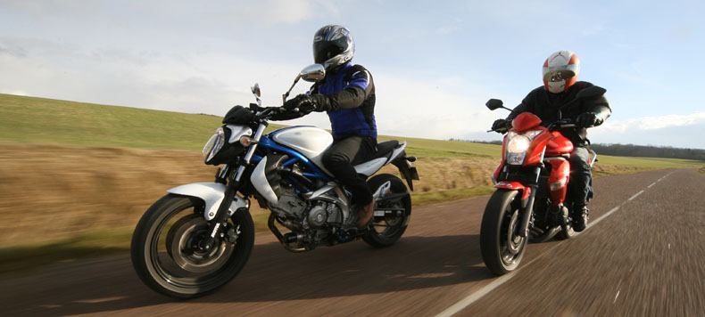 suzuki gladius kawasaki er6 action suzuki gladius kawasaki er6 action