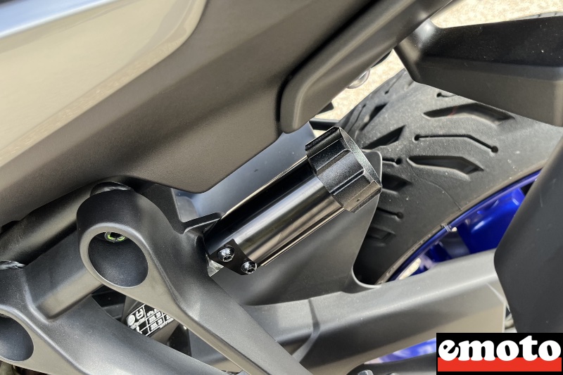 reglage de la precharge avec une molette pour la gt