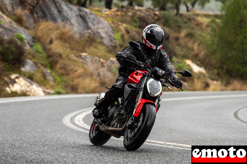 Essai Ducati Monster 2026, essai ducati monster 2026
