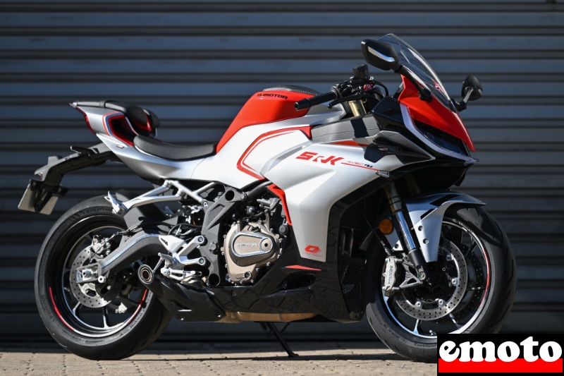 design commun a toutes les srk rr ou presque pour cette 421