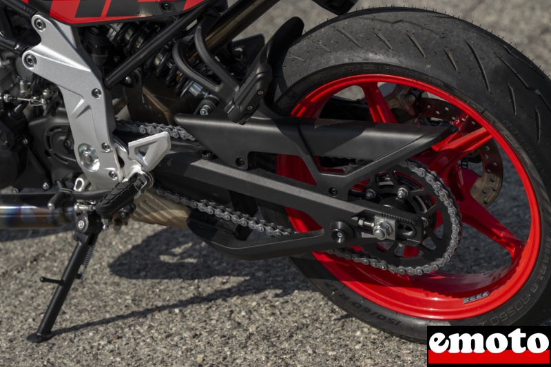 bras oscillant en aluminium pour la stealth