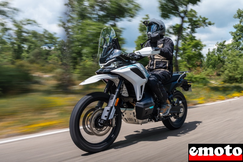 Essai CF Moto 1000 MT-X, essai cf moto 1000 mt x