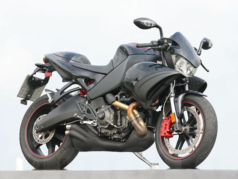 Essai Buell 1125CR 2009 par Julien Métrop Essai Buell 1125CR 2009 par Julien Métrop