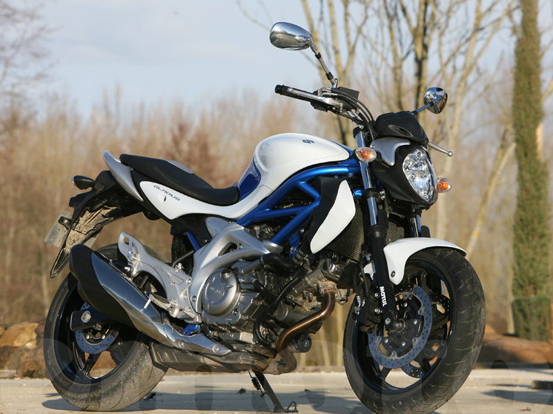 Essai Suzuki Gladius