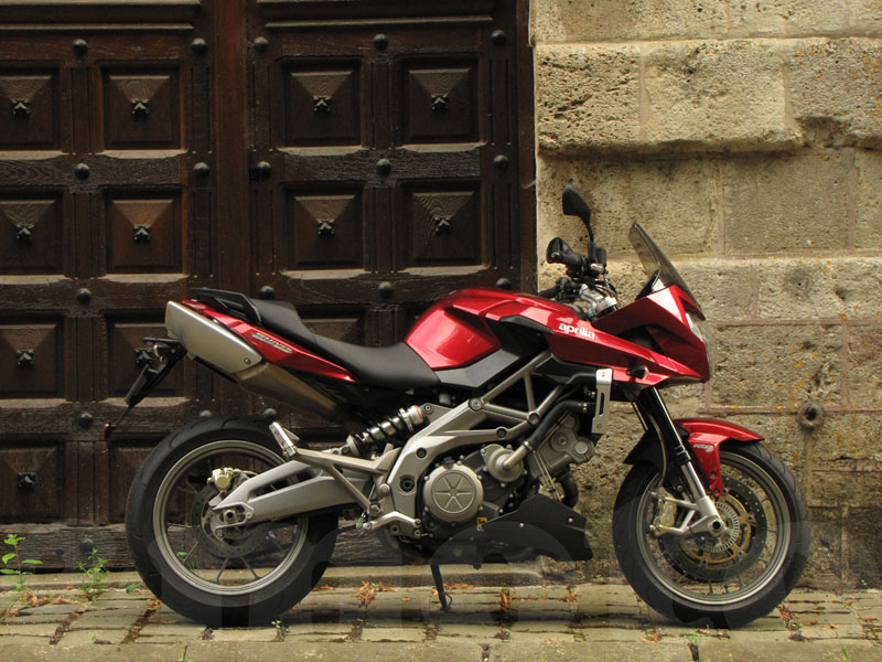 Essai Aprilia Shiver GT ABS 2009 par Jean-Michel Lainé Essai Aprilia Shiver GT ABS 2009 par Jean-Michel Lainé