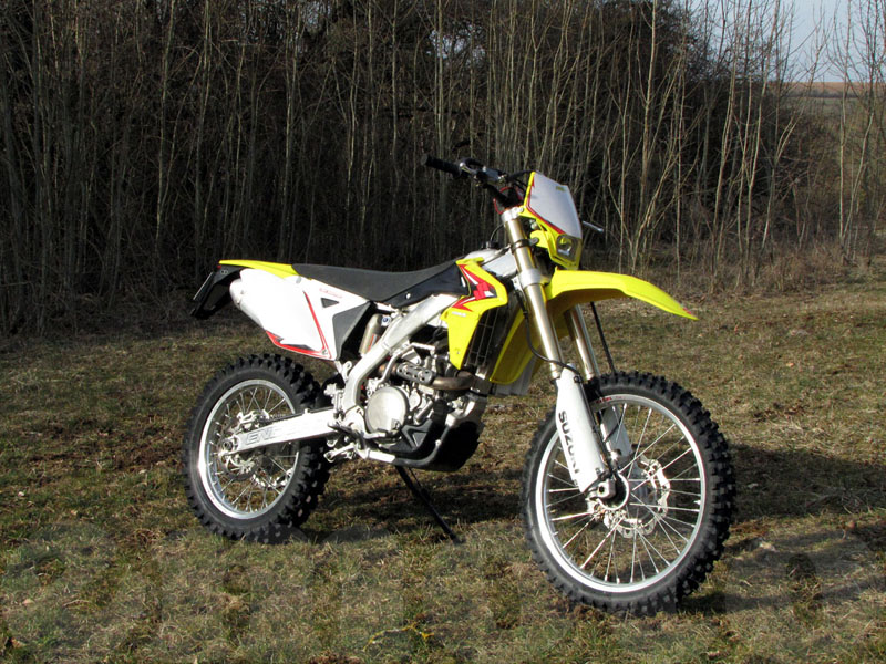 Suzuki RMX450Z