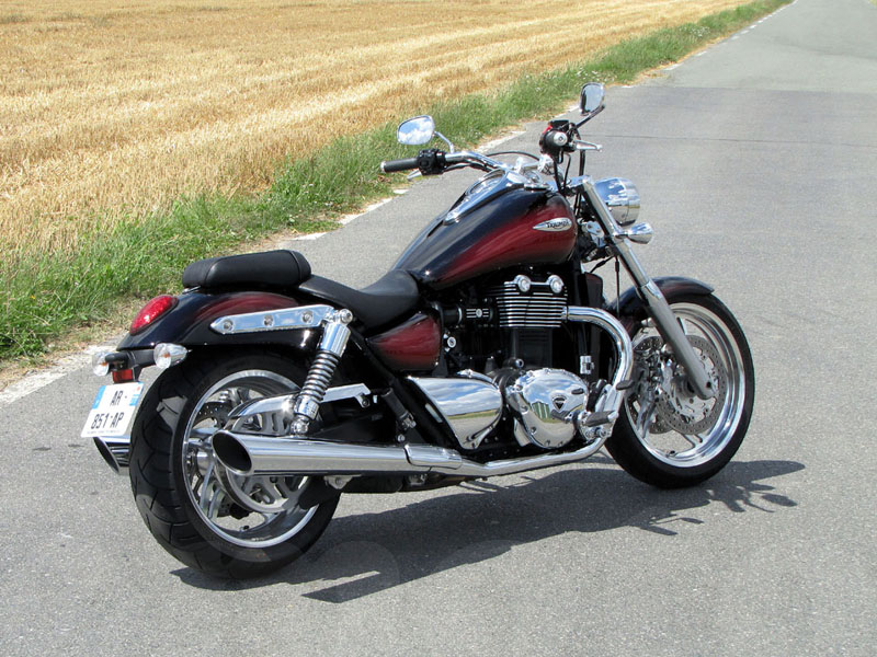 Essai Triumph Thunderbird 1700