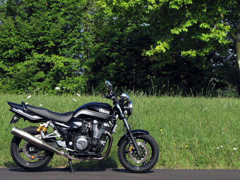 Essai Yamaha XJR 1300