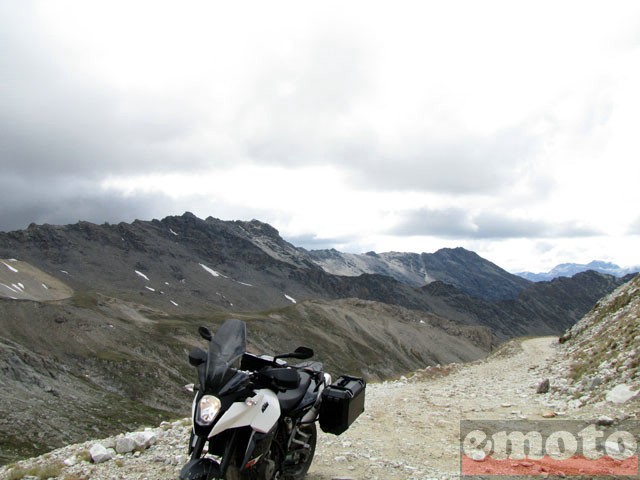 Balade Brianon - Susa : Monte du Sommeiller avec son chemin plein de cailloux