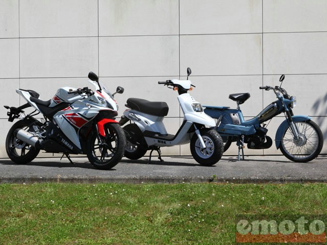 Usine MBK / Yamaha de Saint-Quentin : Yamaha YZR 125 R, MBK Booster et Motobécane bleue