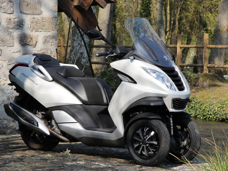 Essai Peugeot Metropolis 400 Essai Peugeot Metropolis 400
