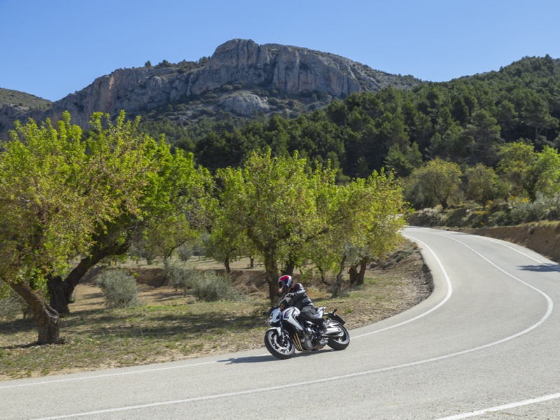 Essai Honda CB650F