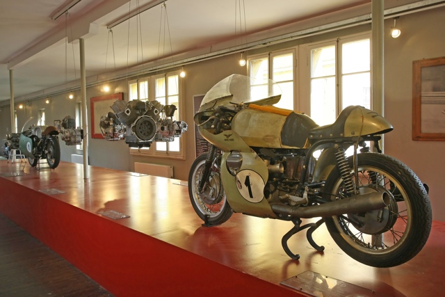 musee moto guzzi mandello del lario v7