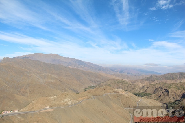 rallye v strom 2014 j2 marrakech ait ben haddou on approche du col du tichka