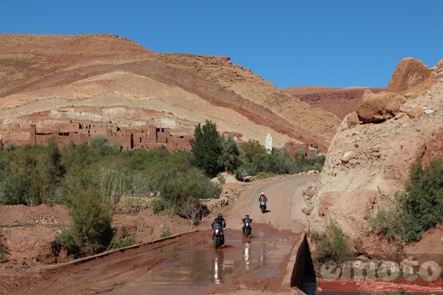 rallye v strom 2014 j2 marrakech ait ben haddou tarversee d un oued