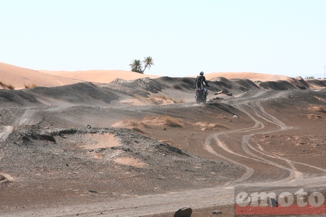 rallye v strom 2014 j3 ait ben haddou merzouga la piste le long des dunes