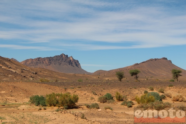 rallye v strom 2014 j4 merzouga zagora quelques kilometres apres avoir quitte merzouga