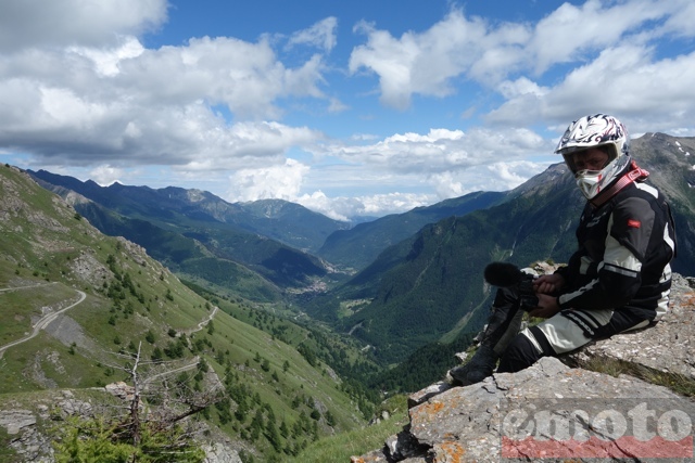 col de l assietta au loin el finestre