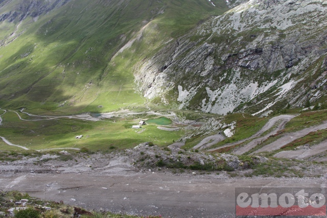 col du sommeiller le refuge et la suite de lacets