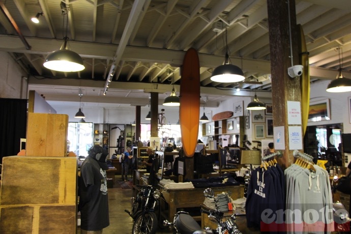 deus ex machina sydney fringues surf et motos partout