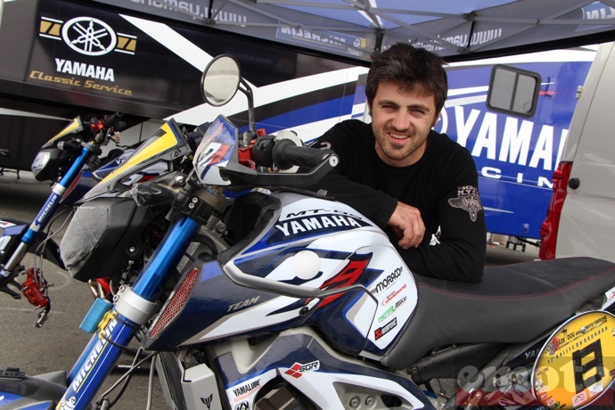 julien toniutti actuel leader du championat de france des rallyes routiers est venu a la gfnm avec la yamaha mt 09