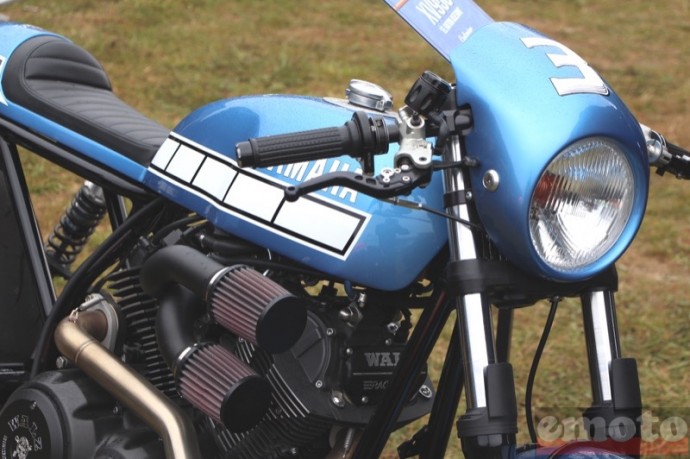 cafe racer sur base de xv950 bolt