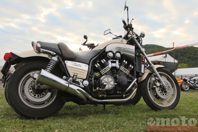 yamaha vmax 1200 d origine c est rare ici