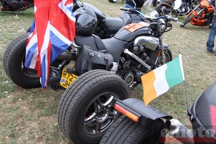 trike vmax 1200 anglais et irlandais