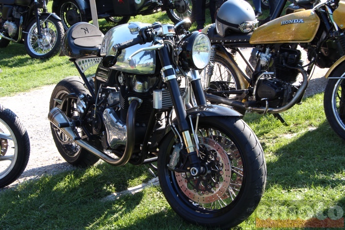 norton cafe racer