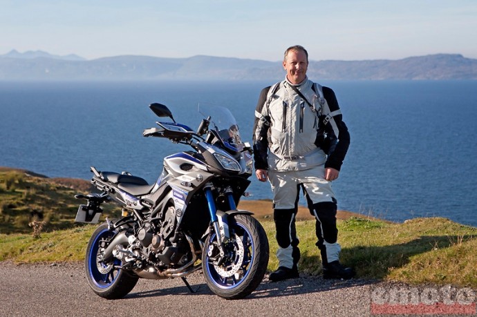 tracer tour j2 07 philippe perrenoud le patron de trail rando n est pas avare en anecdotes le temps d une pause tracer tour j2 07 philippe perrenoud le patron de trail rando n est pas avare en anecdotes le temps d une pause
