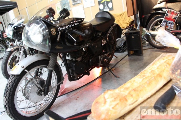 velocette et baguette