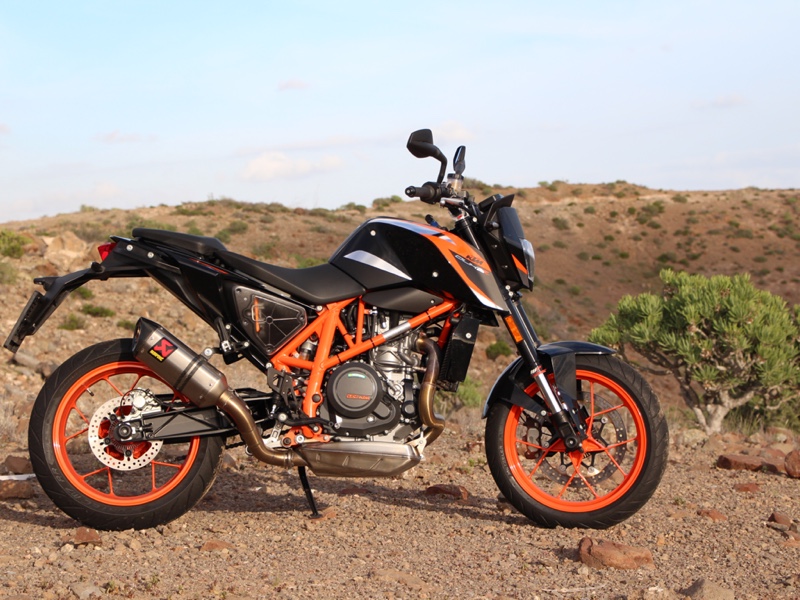 Essai KTM Duke 690 R