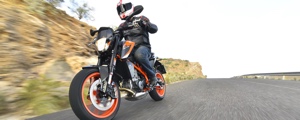 Essai KTM Duke 690 R