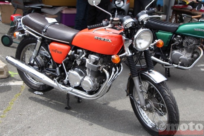 honda cb 550 four dans un bel etat