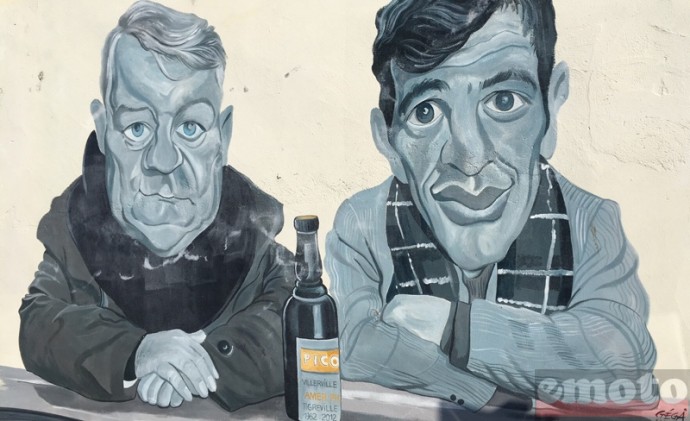 fresque a villerville pour les 50 ans du tournage d un singe en hiver avec jean gabin et jean paul belmondo fresque a villerville pour les 50 ans du tournage d un singe en hiver avec jean gabin et jean paul belmondo