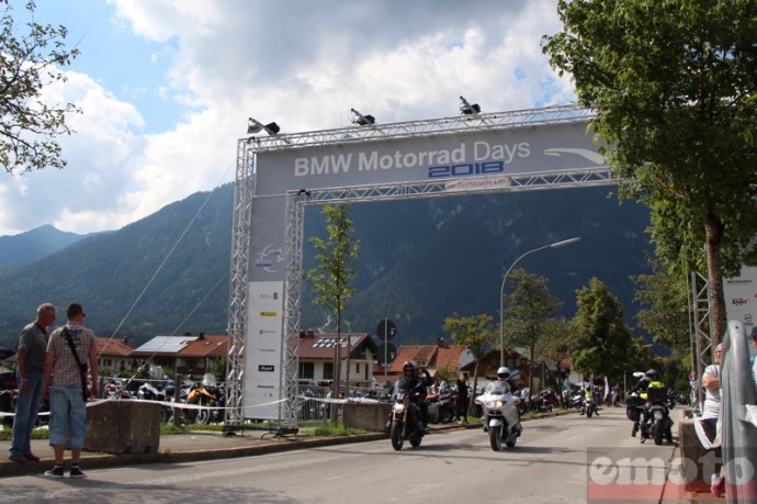 Garmisch 2018, BMW Motorrad communie avec ses fans, bmw motorrad days 2018 a garmisch partenkirchen