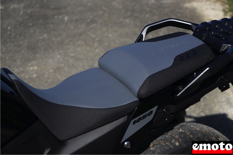 selle reglable sur deux hauteurs pour le pilote selle reglable sur deux hauteurs pour le pilote