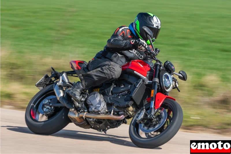 Essai Ducati Monster 2021, essai ducati monster 2021