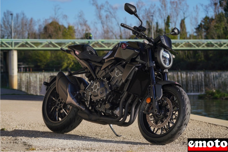 honda cb1000r black edition toute noire