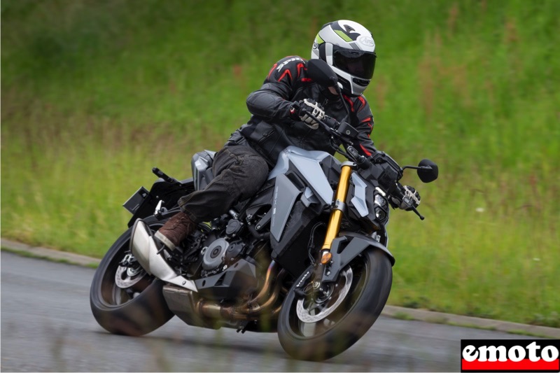 la gsxs 1000 n a rien perdu de son caractere avec euro5