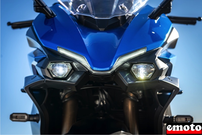 optiques a led pour la gsxs 1000 gt