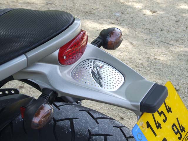 Essai Buell XB12S CG 2007 par Cécile Engelen Essai Buell XB12S CG 2007 par Cécile Engelen