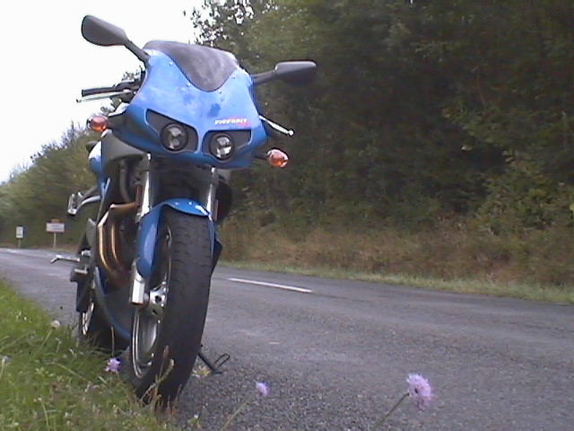 Essai Buell XB9R 2003 par Jean-Michel Lainé Essai Buell XB9R 2003 par Jean-Michel Lainé