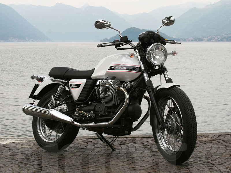 Essai Moto-Guzzi V7 Classic 2008 par Julien Métrop Essai Moto-Guzzi V7 Classic 2008 par Julien Métrop