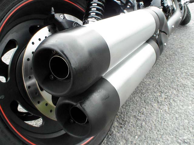 Essai Harley-Davidson Night Rod Special 2006 par Jean-Michel Lainé Essai Harley-Davidson Night Rod Special 2006 par Jean-Michel Lainé