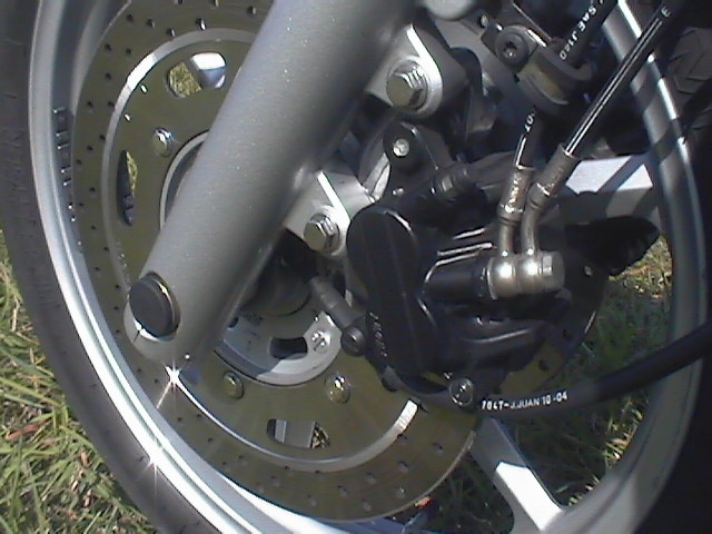 Essai Triumph Speedmaster 2005 par Jean-Michel Lainé Essai Triumph Speedmaster 2005 par Jean-Michel Lainé