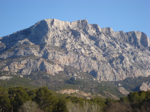 baume et ste victoire en paca.JPG