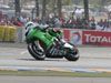 Kawasaki toujours en tête sous le soleil couchant